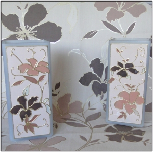 Colour matching of wallpaper swatch to lamp design