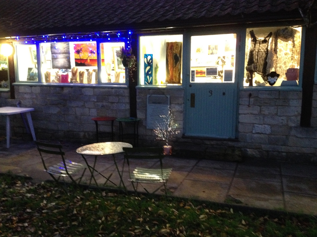 SerenArts Gallery Christmas lights turned on in time for late night shopping on 28th November